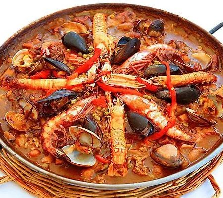 Restaurante Es Bas Pensión 2*
